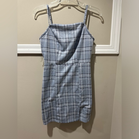 No‎ Comment short dress - Picture 1 of 3